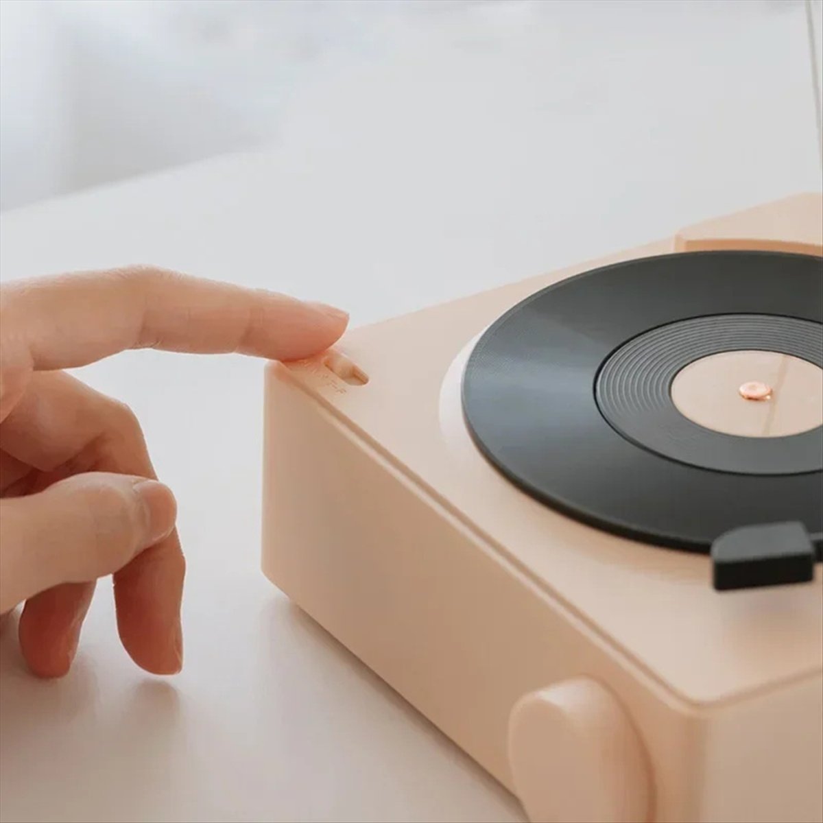 T171C-Retro Vinyl Wireless Blu - огляд і ціна Smart Home Yellow